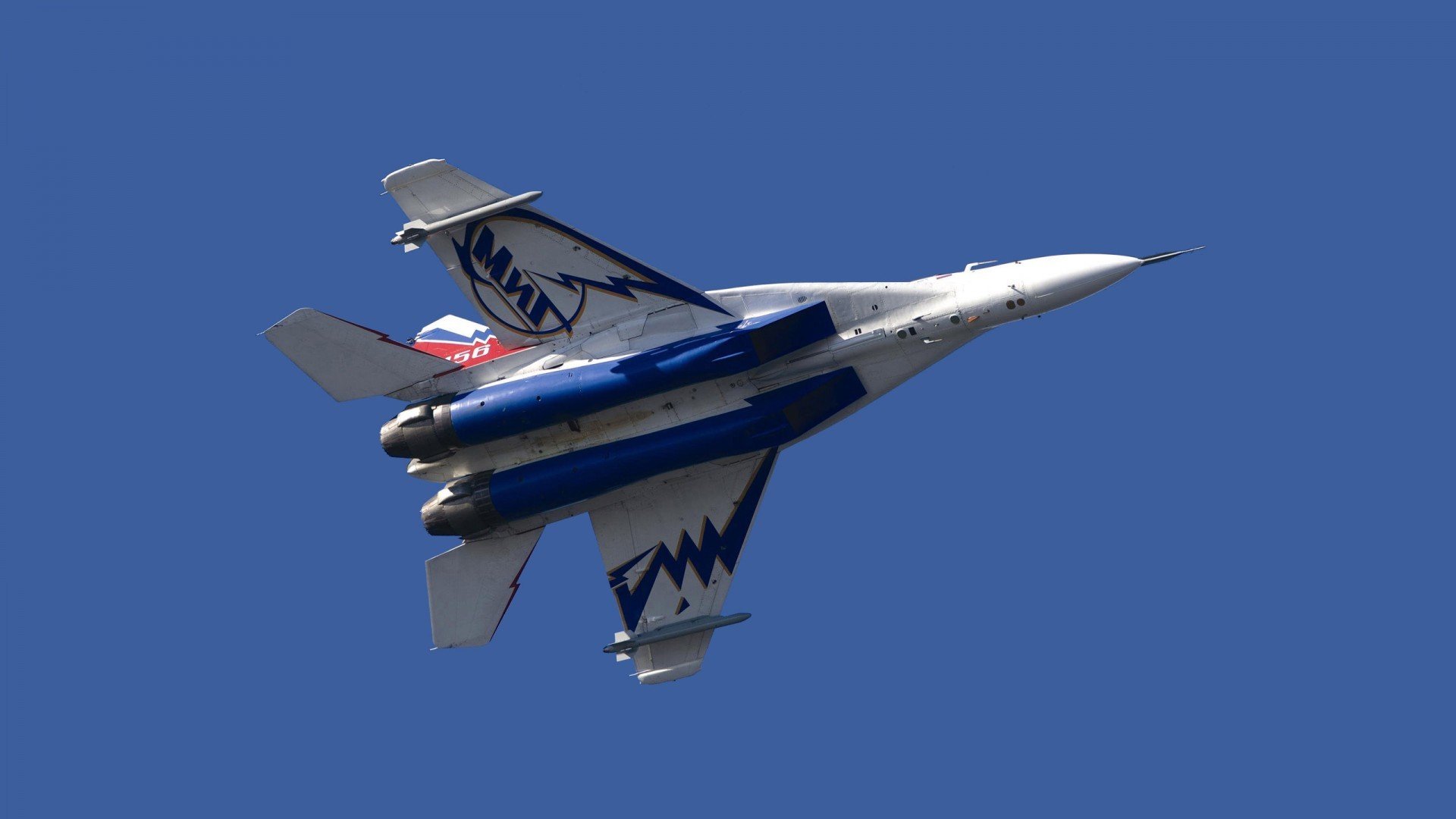 开云体育官网在线-亚冠联赛国家队战平 球员磨合渐入佳境,亚冠参赛国家