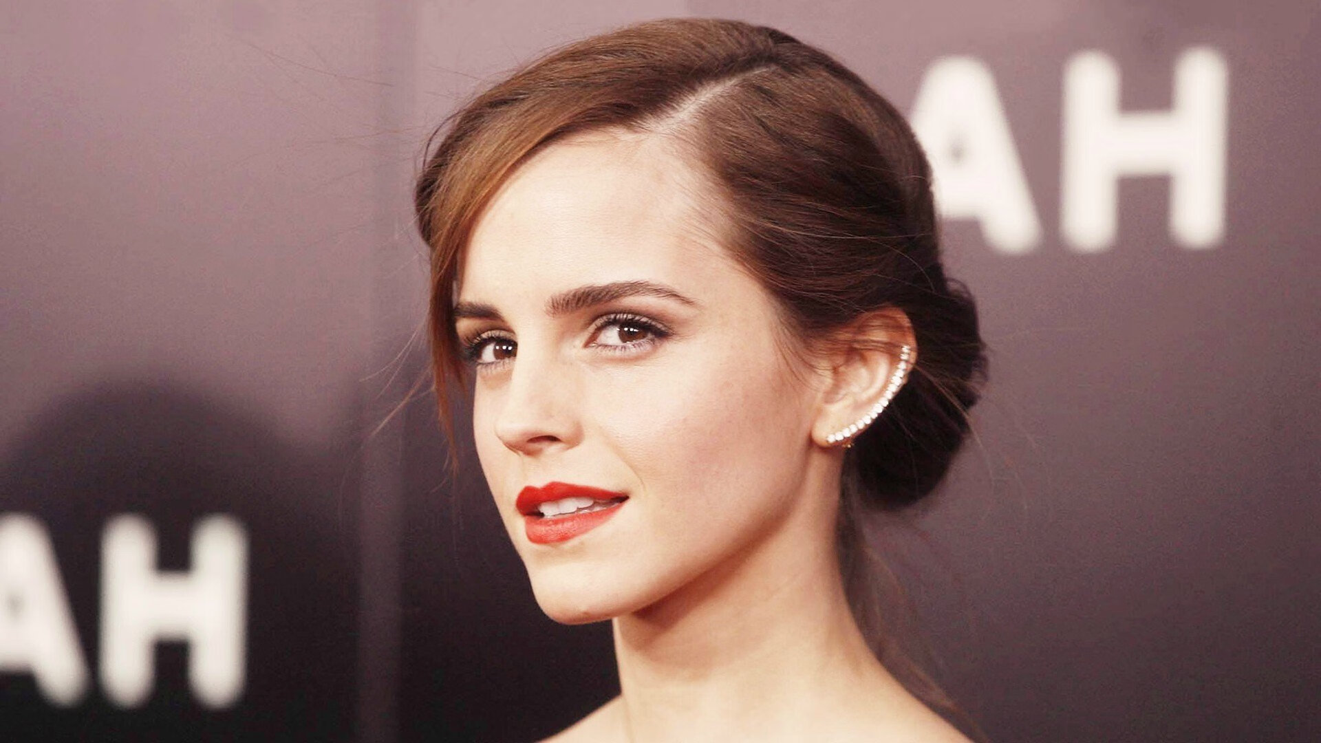 开云体育在线登入-新兴媒体平台推出全程回看功能让球迷不错过任何比赛瞬间，全场回看