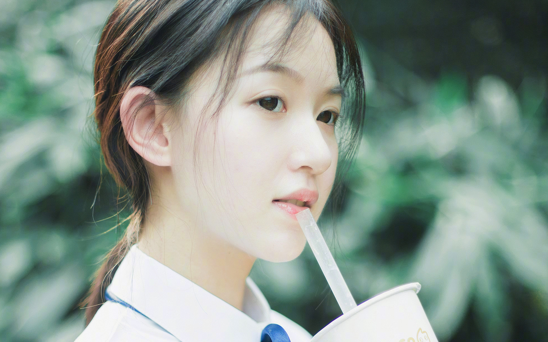 开云体育在线登入-英超争冠持续升温：每场都如决战！，英超的比赛